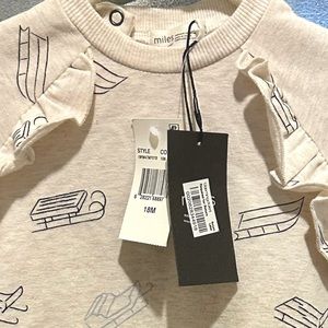 Miles Baby Winter Sled Sweatshirt Bloomingdale’s special edition, NWT, Girls 18m